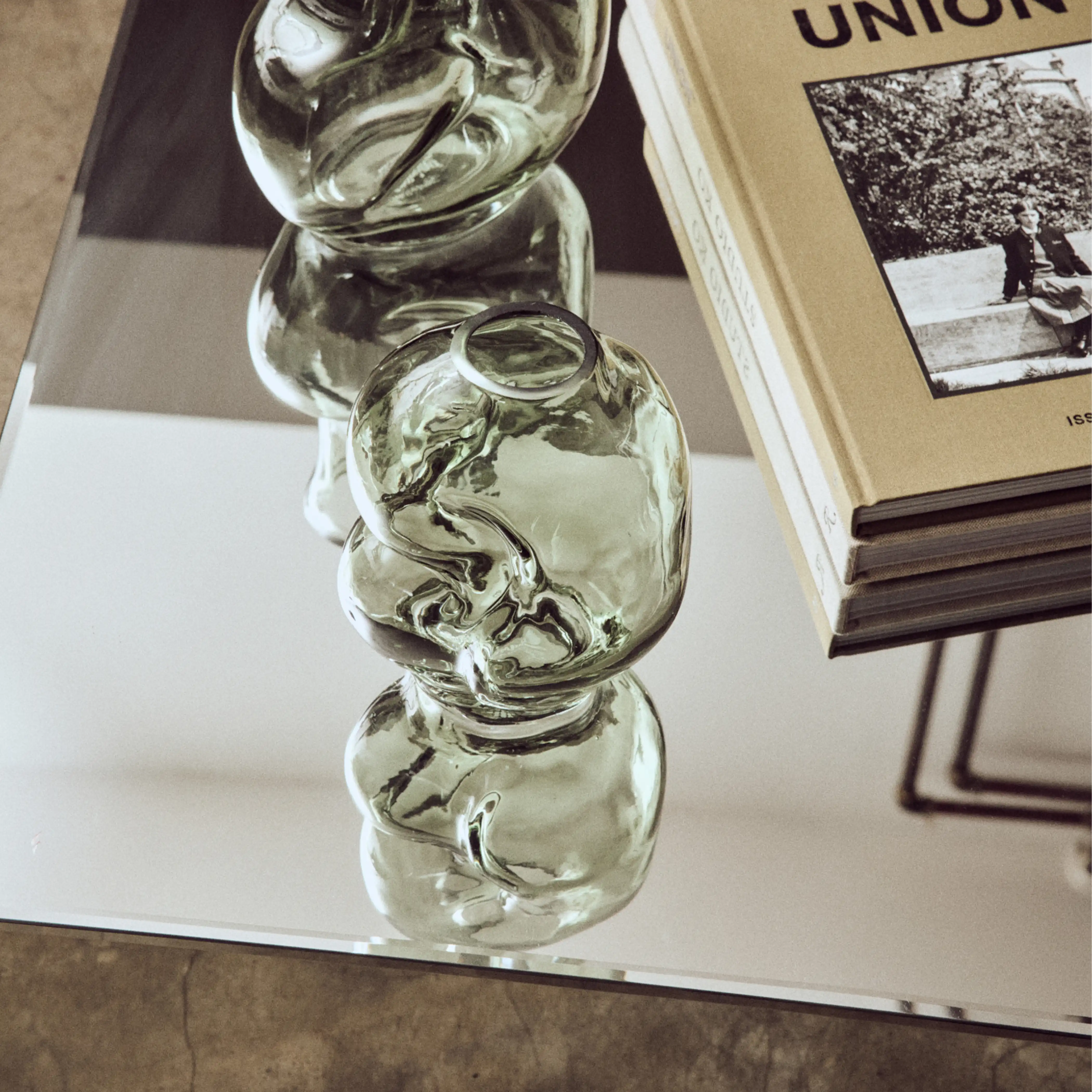 HKliving Gleam Glass High Vase | Olive